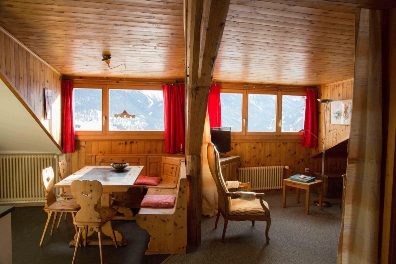 Ferienwohnung Vichava 8, Sued Ftan Exterior foto